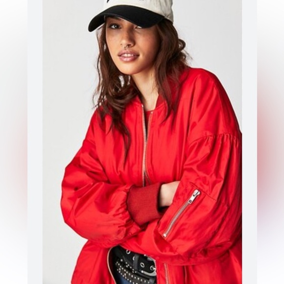 Free People We The Free Becca Bomber Jacket Oversize Puffer Red Size Large - Picture 1 of 7